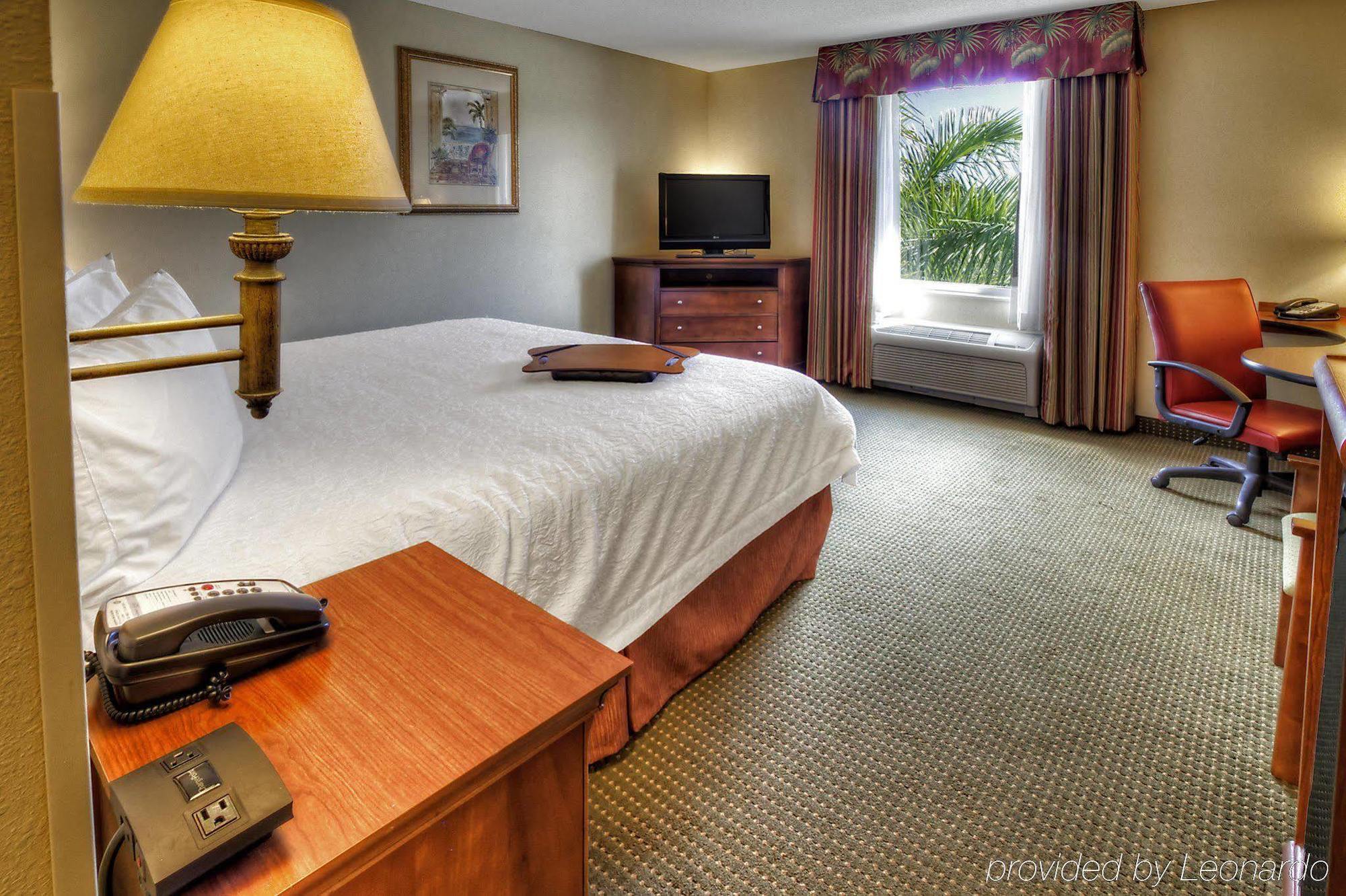 Hampton Inn & Suites Stuart-North Zewnętrze zdjęcie